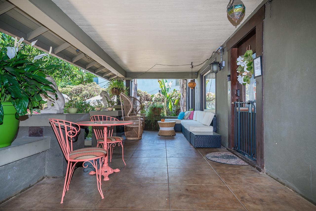 Hollywood Bed & Breakfast Los Angeles